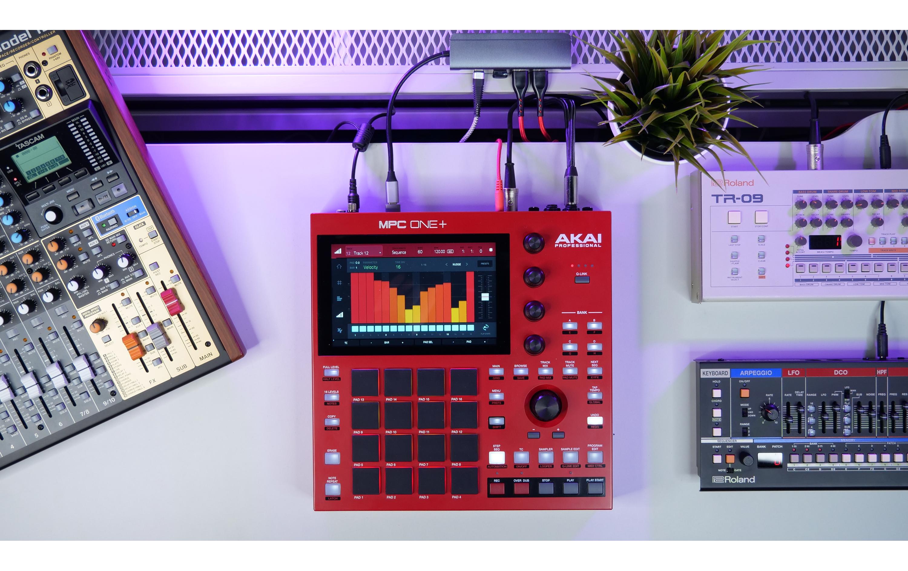 Production Center MPC One+<br>Bringen Sie Ihr Beat-Making auf Vordermann