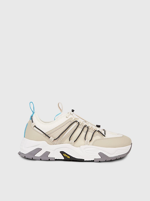 Tênis robusto Vibram®