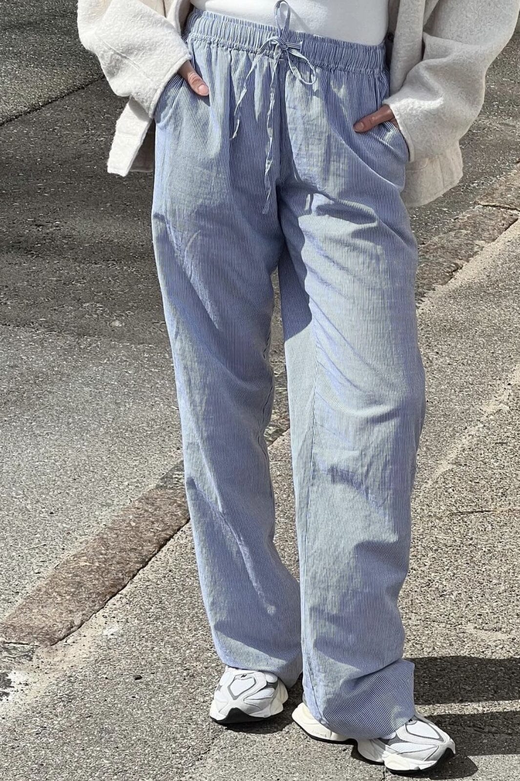 Neo Noir Sonar Mini Stripe Pants blue