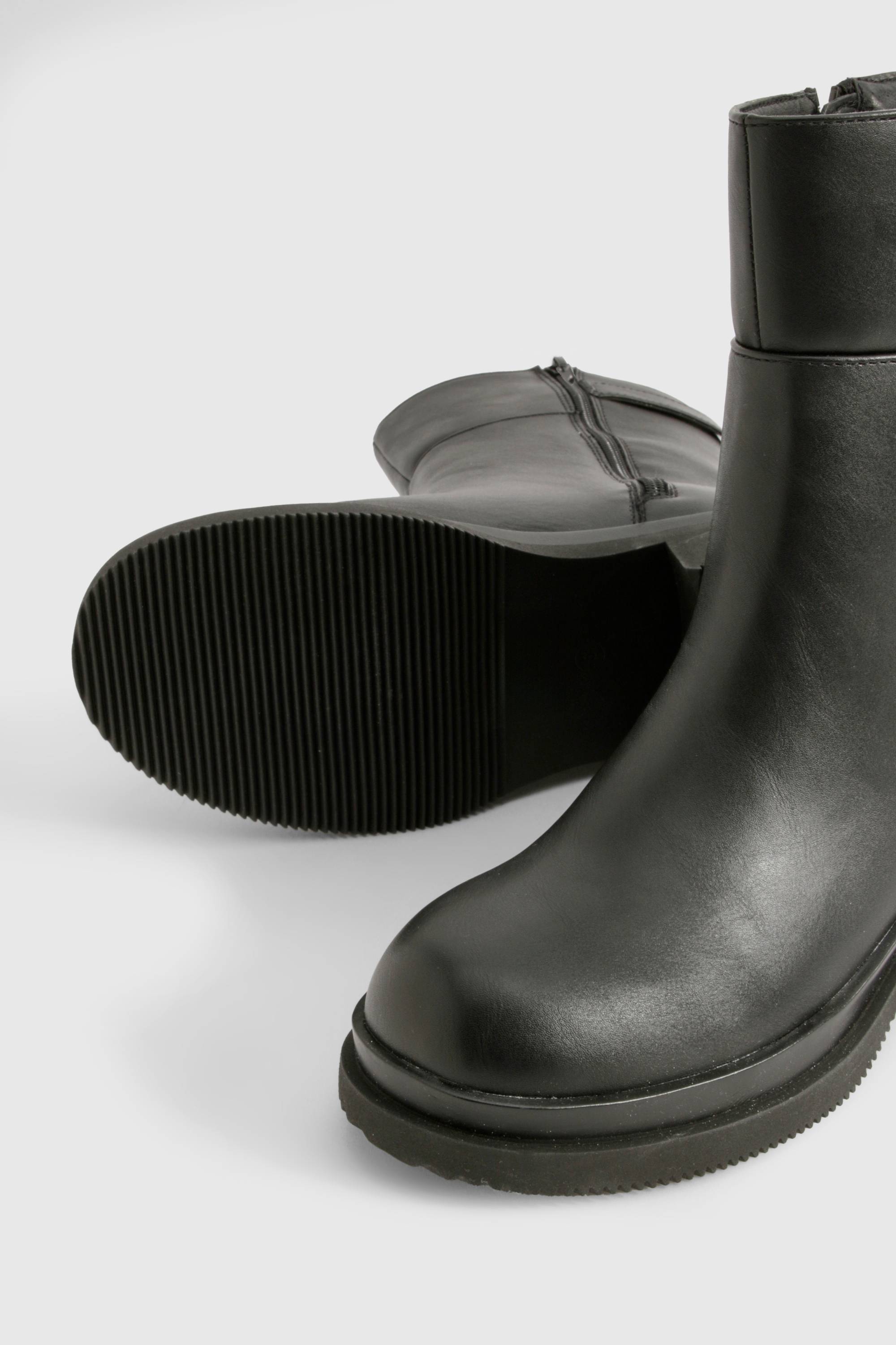boohoo Bottines Chunky à Détails Boucles Coupe Large