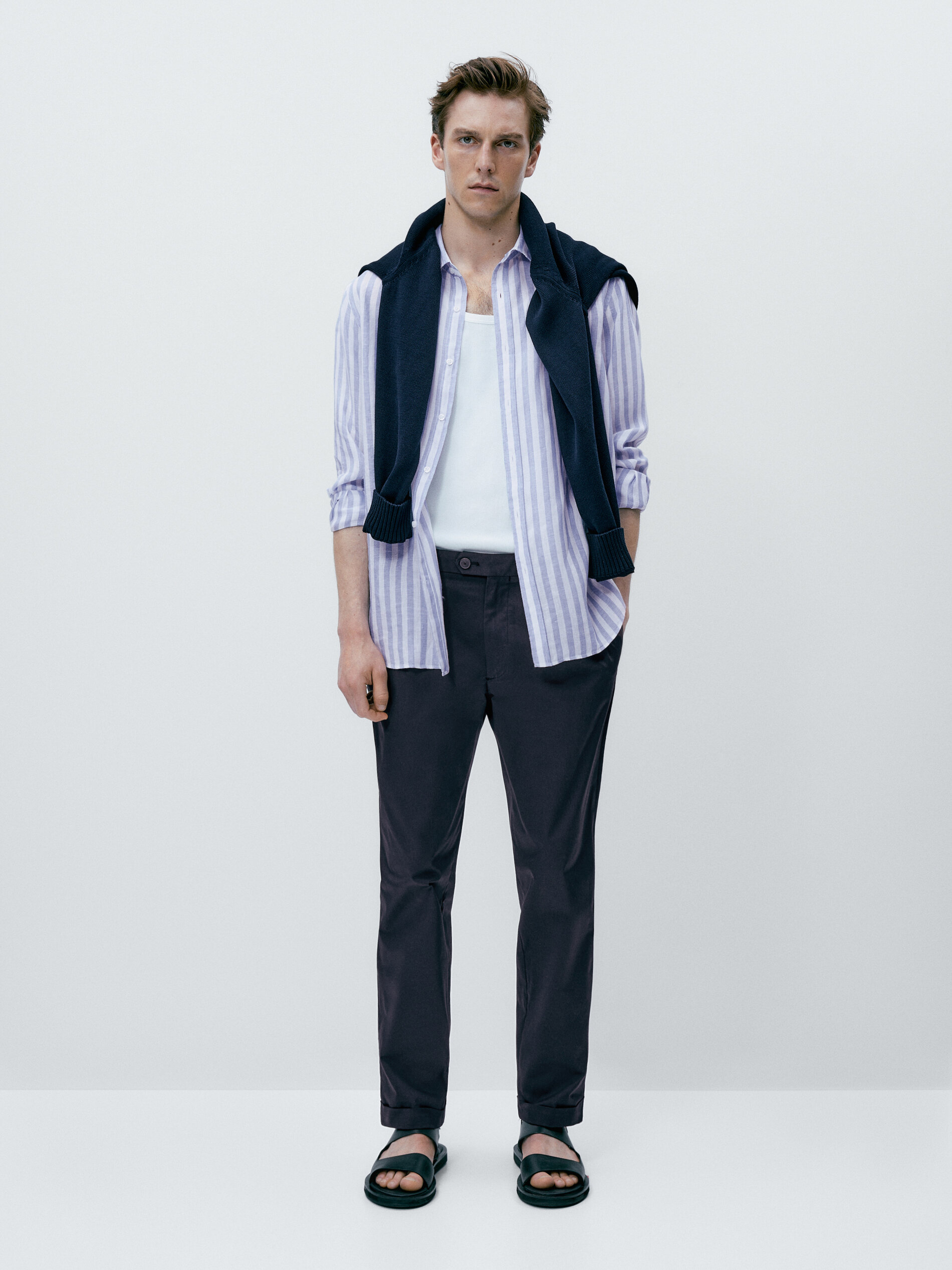 Camisa listrada larga 100% linho, corte slim - CELESTE