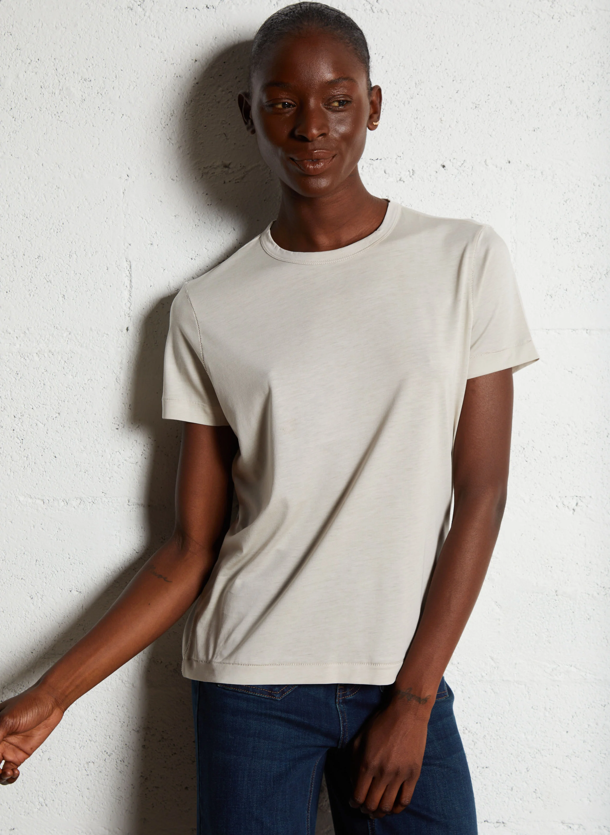 Tee-shirt droit col rond| Beige
