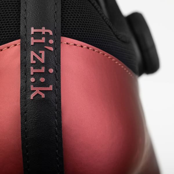 Chaussure vélo route FIZIK VENTO OMNA CHERRY/BLACK