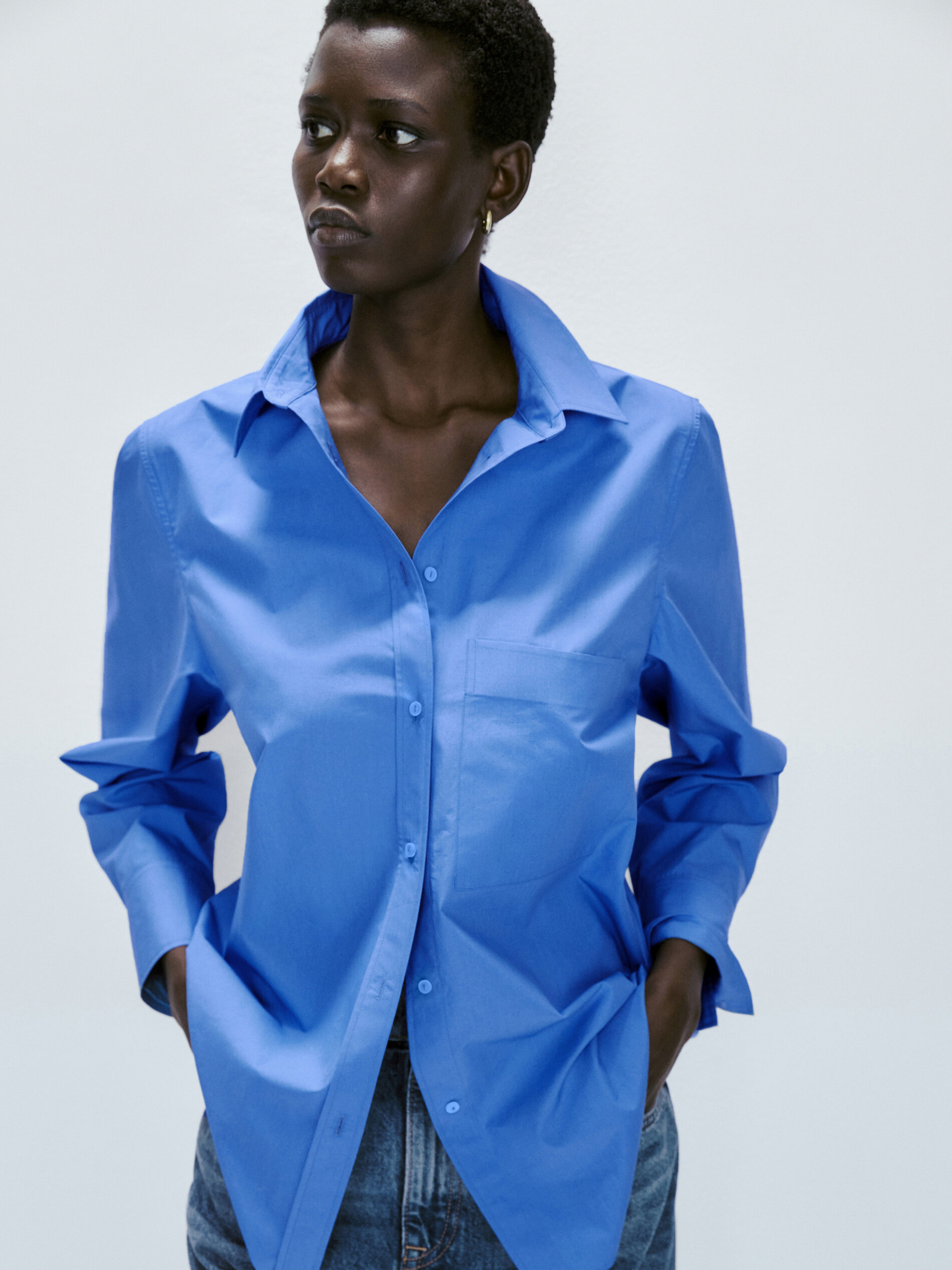 Camisa de algodão popeline com bolso - AZUL ESCURO