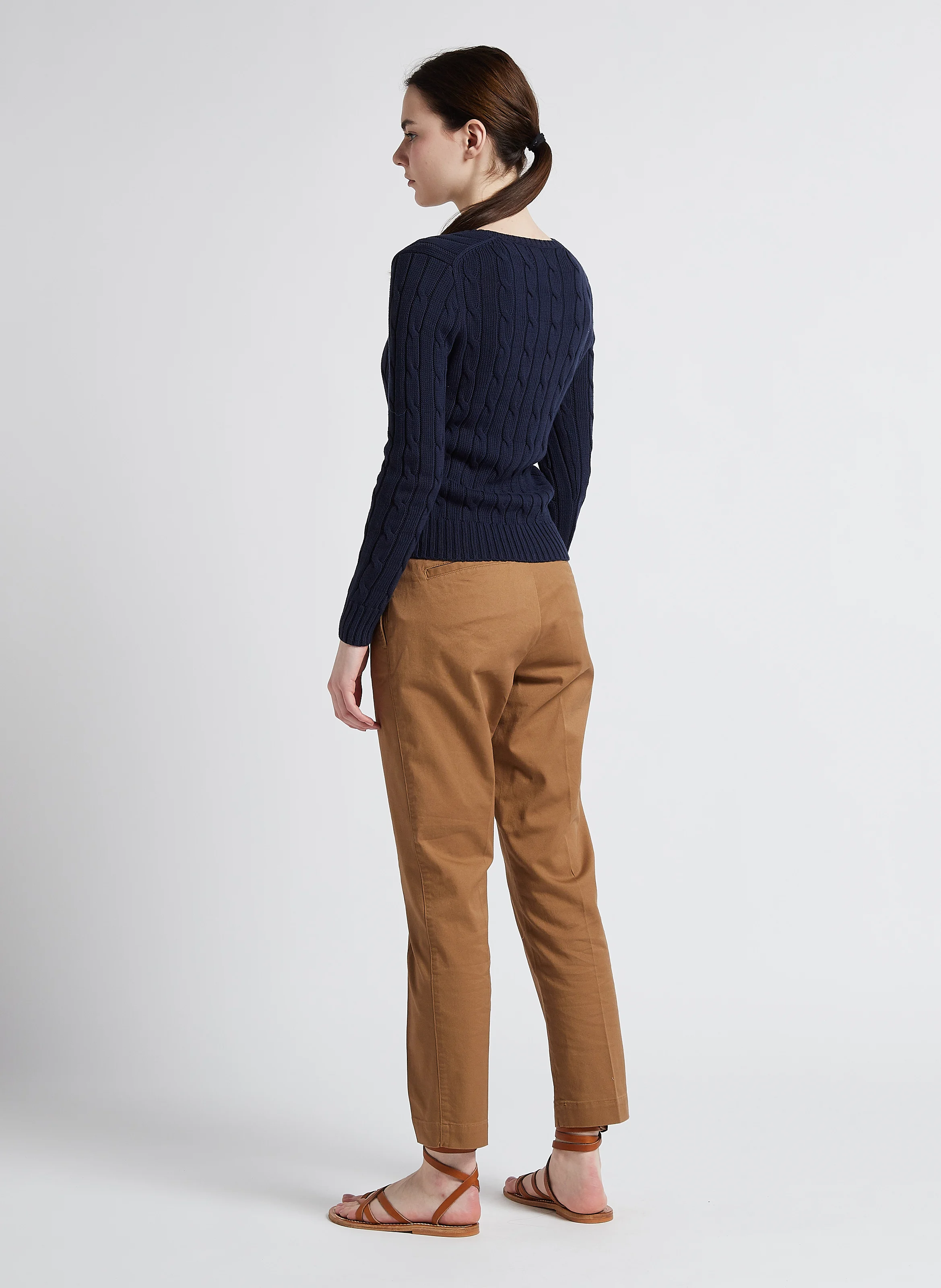 Pull col V en maille tressée en coton | Bleu