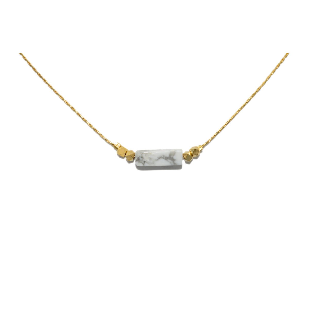 Collier de Perle semi-précieuse de howlite-doré à l'or fin