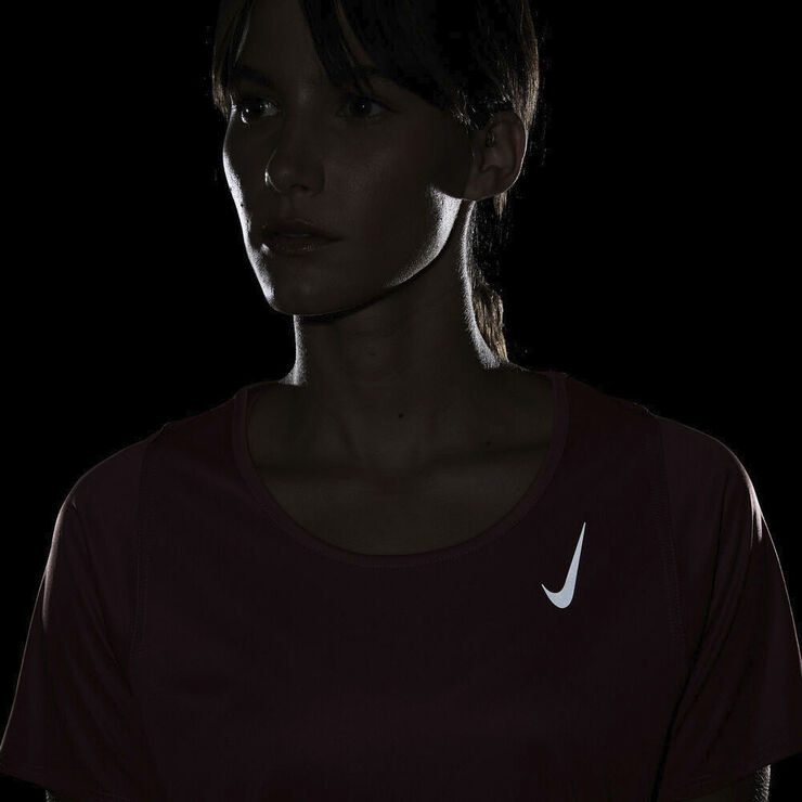 Nike Dri Fit Race Lobe T Shirt Pink