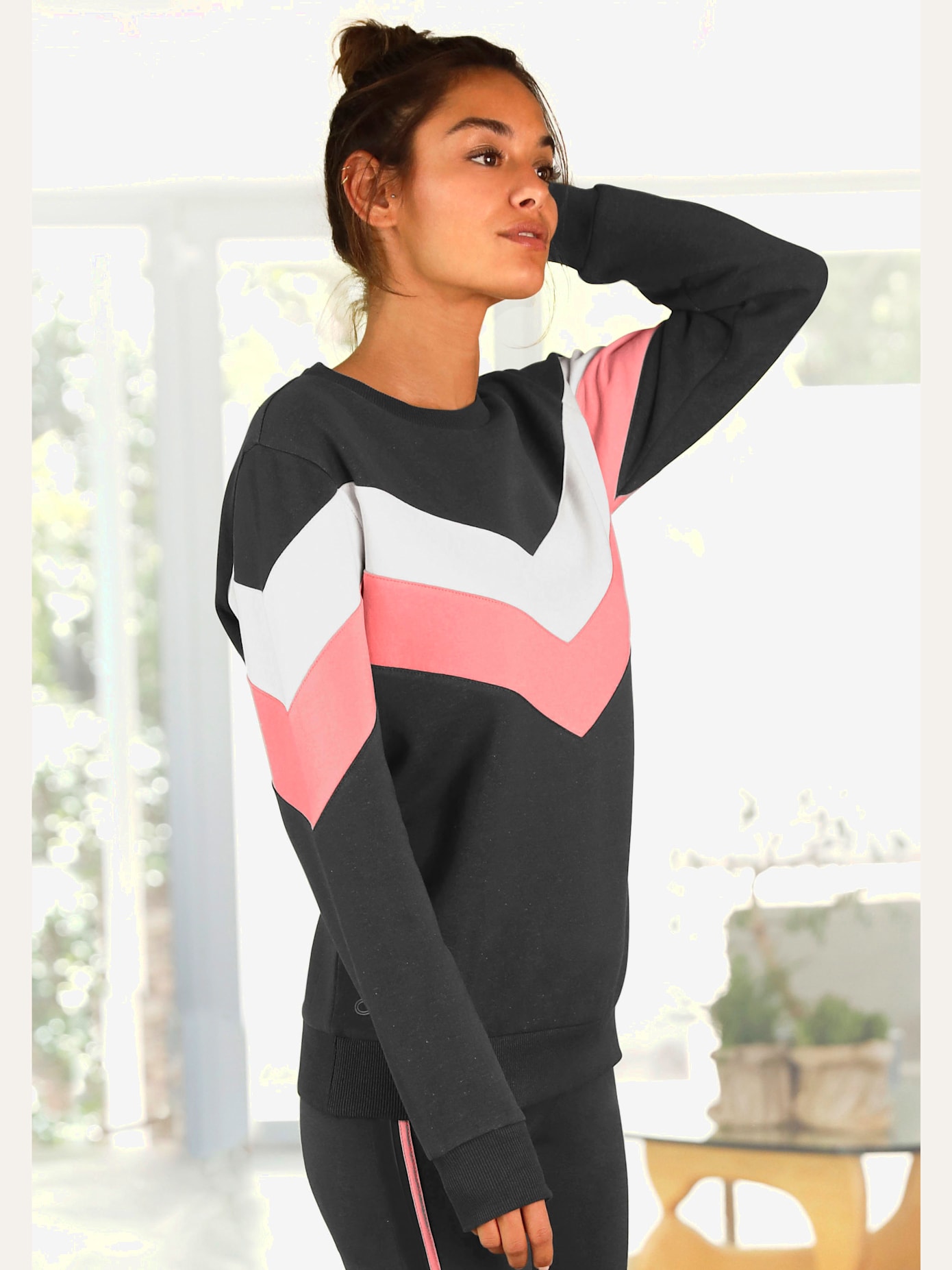 Sweat-shirt pull à rayures