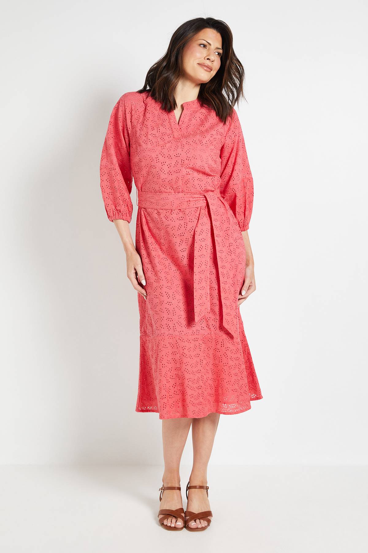 Wallis Robe Midi D'été Broderie Anglaise Avec Ceinture
