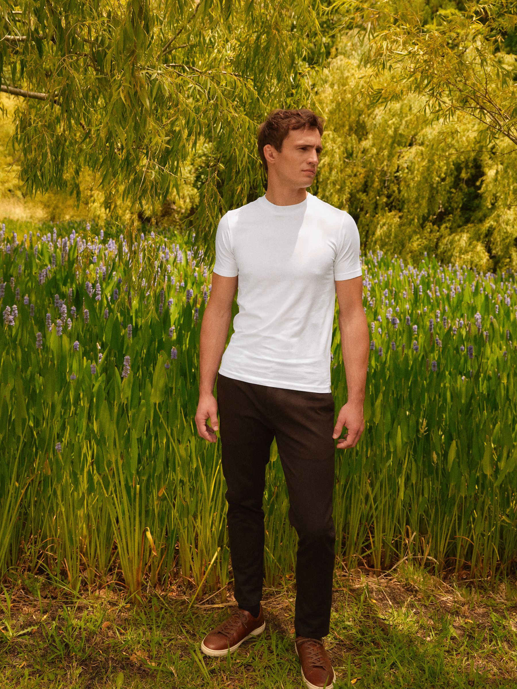 Wit - Aansluitend must-have T-shirt met ronde hals