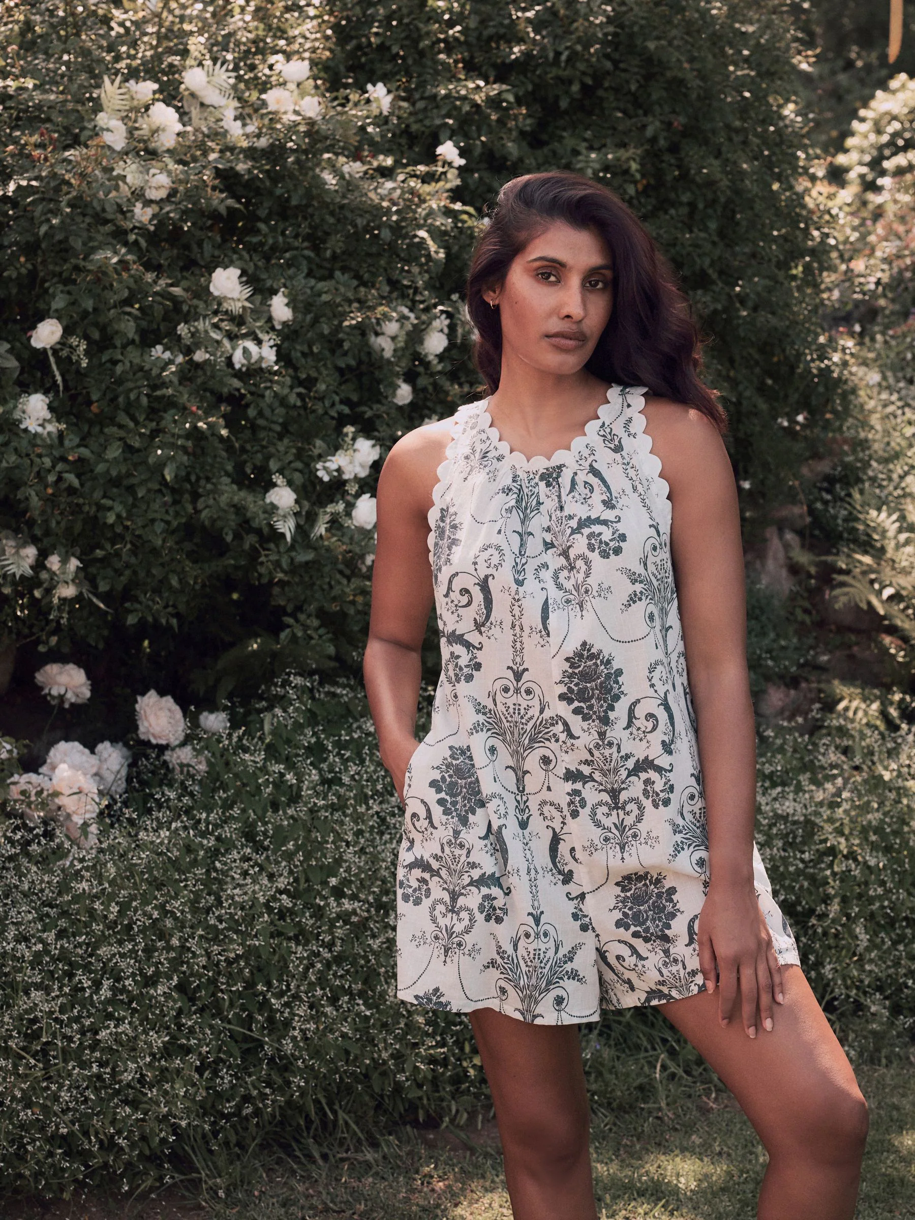 Laura Ashley 100% katoenen strandrompertje met geschulpte rand