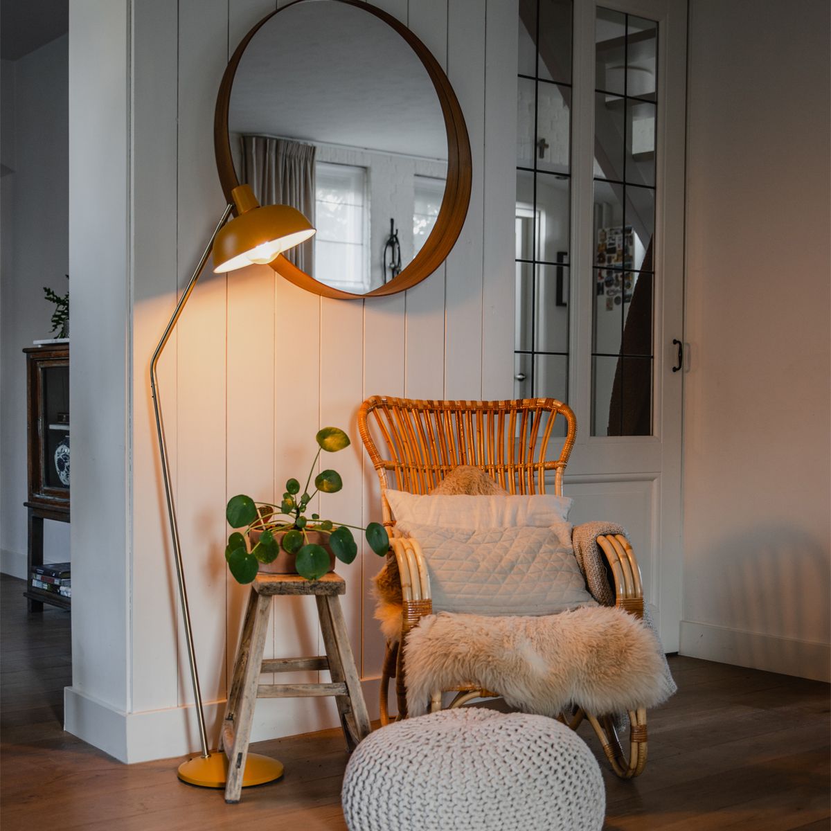 Retro vloerlamp geel met brons - Milou