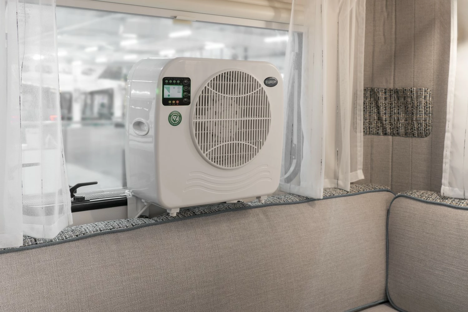 EUROM AC2401 Split airco caravan - 375W
