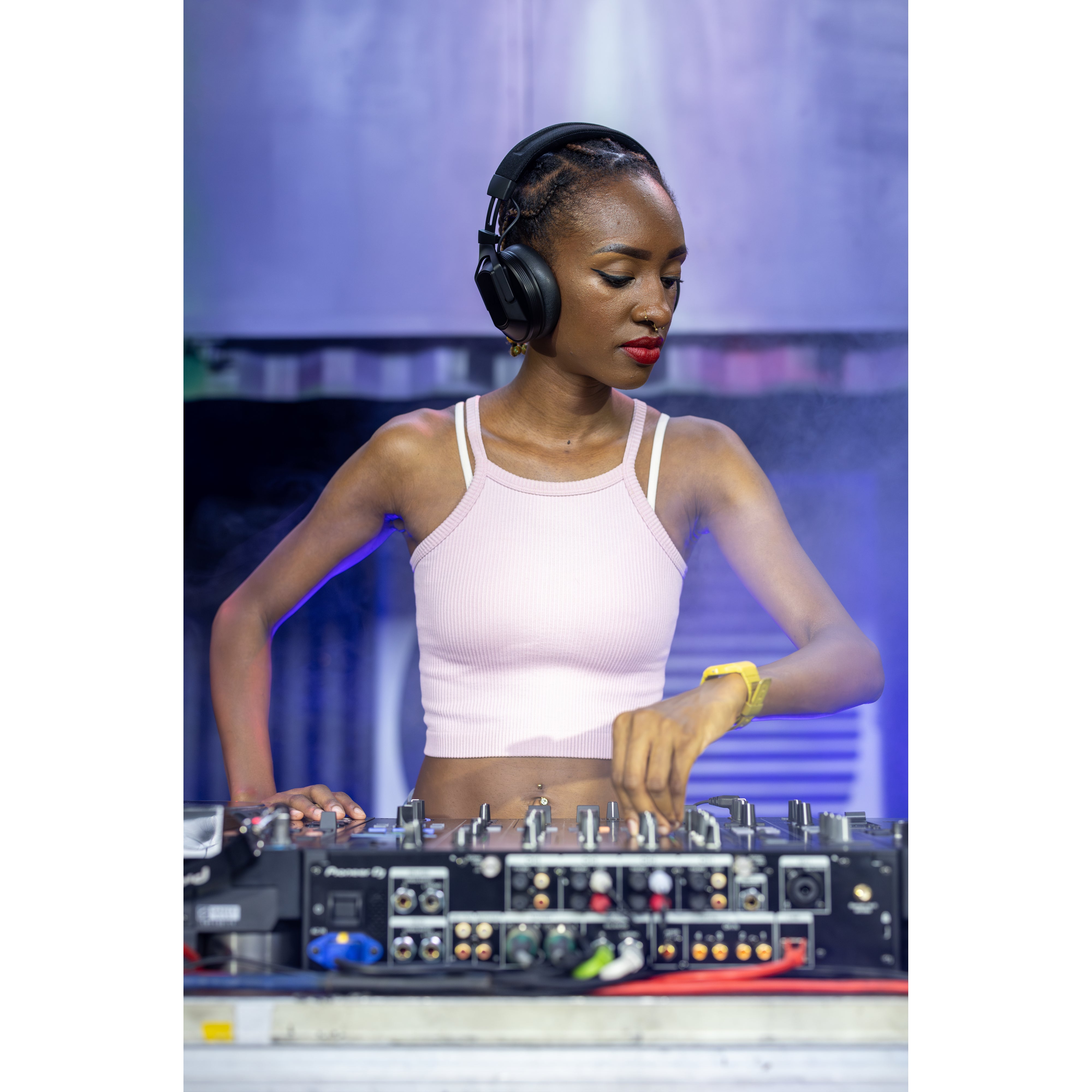 AlphaTheta HDJ-F10 professionele draadloze DJ hoofdtelefoon