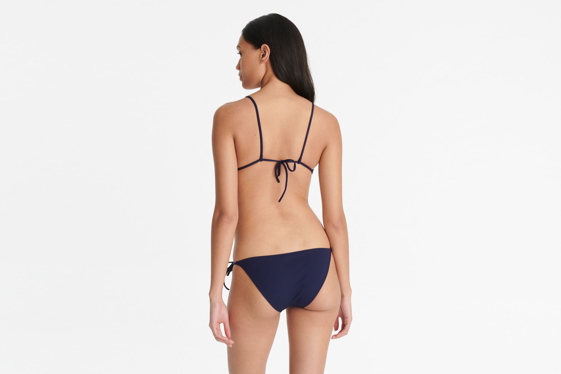 Mouna Petit triangle NAUTIQUE