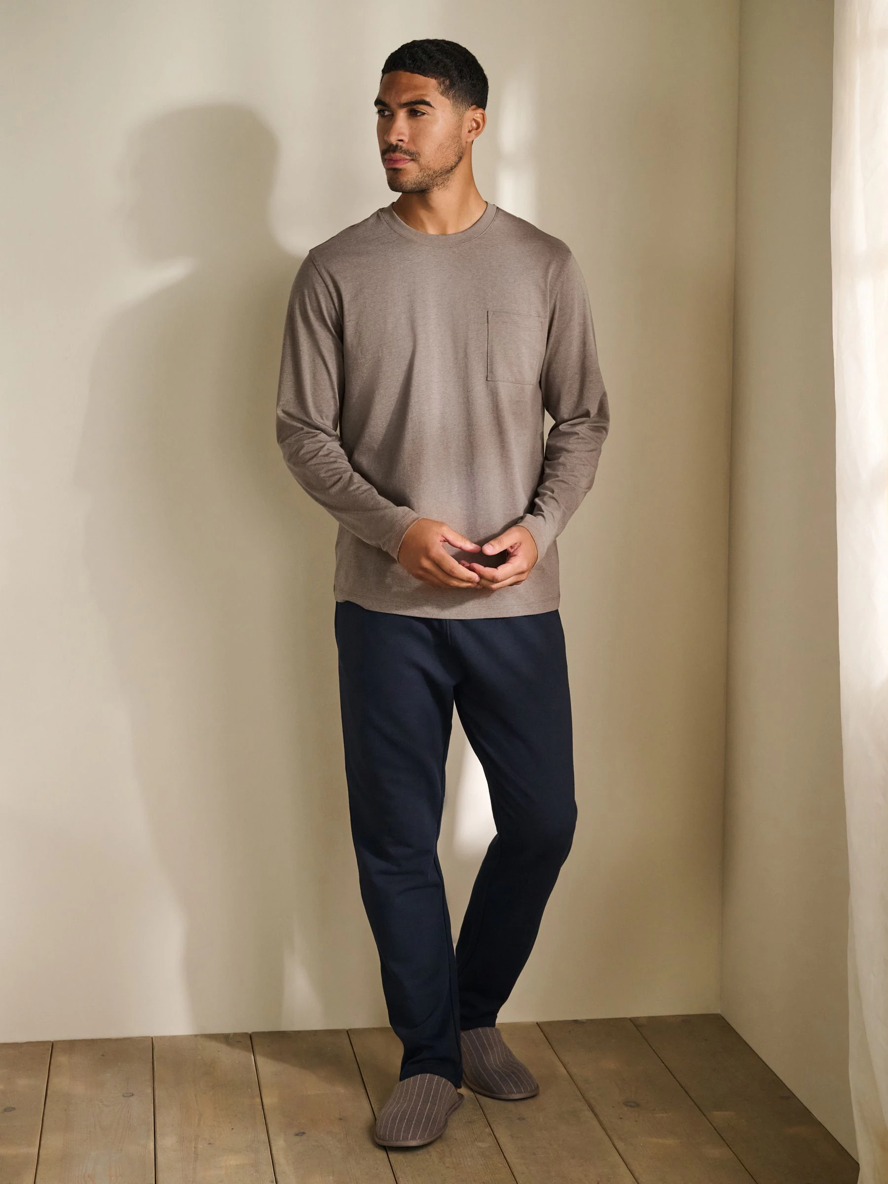Bruin/marineblauw - Jersey pyjamaset met lange mouwen