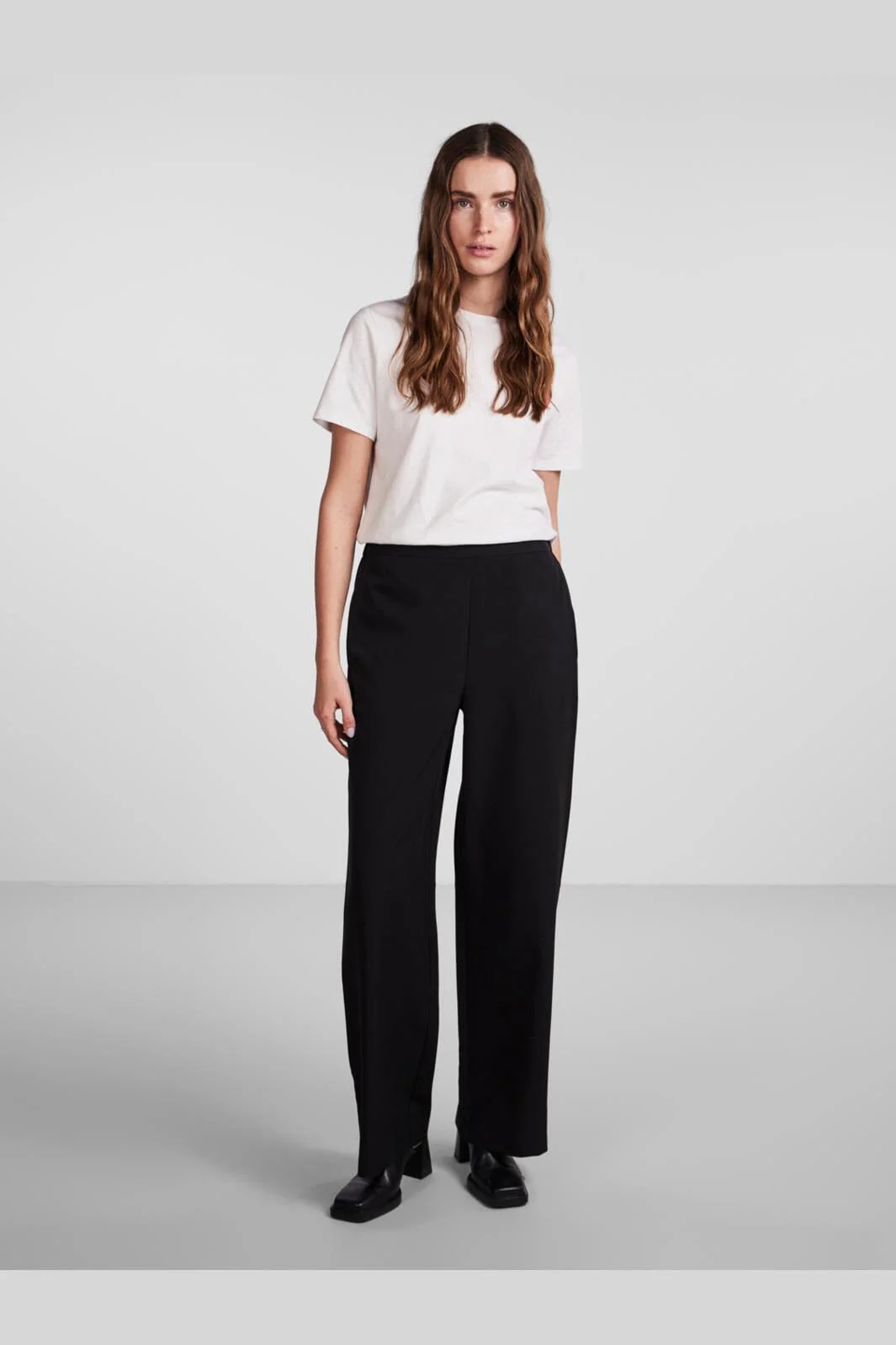 Pieces Pcbossy Wide Plain Pant 4266205 black