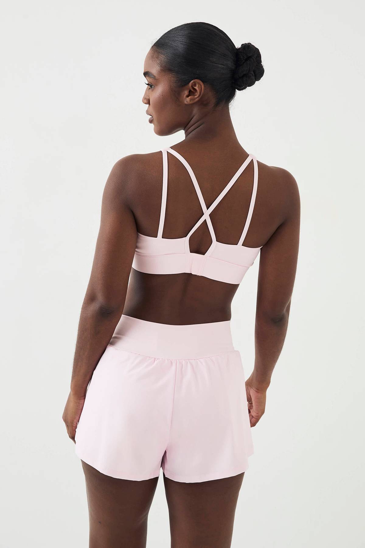 Short de Course DSGN Studio à Taille Portefeuille
