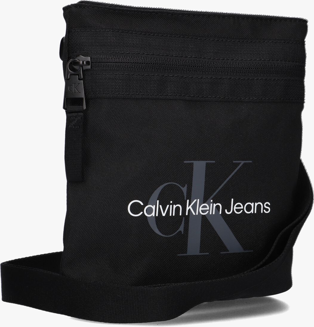 CALVIN KLEIN zwarte calvin klein reportertas sport essentials flatpack 18 m
