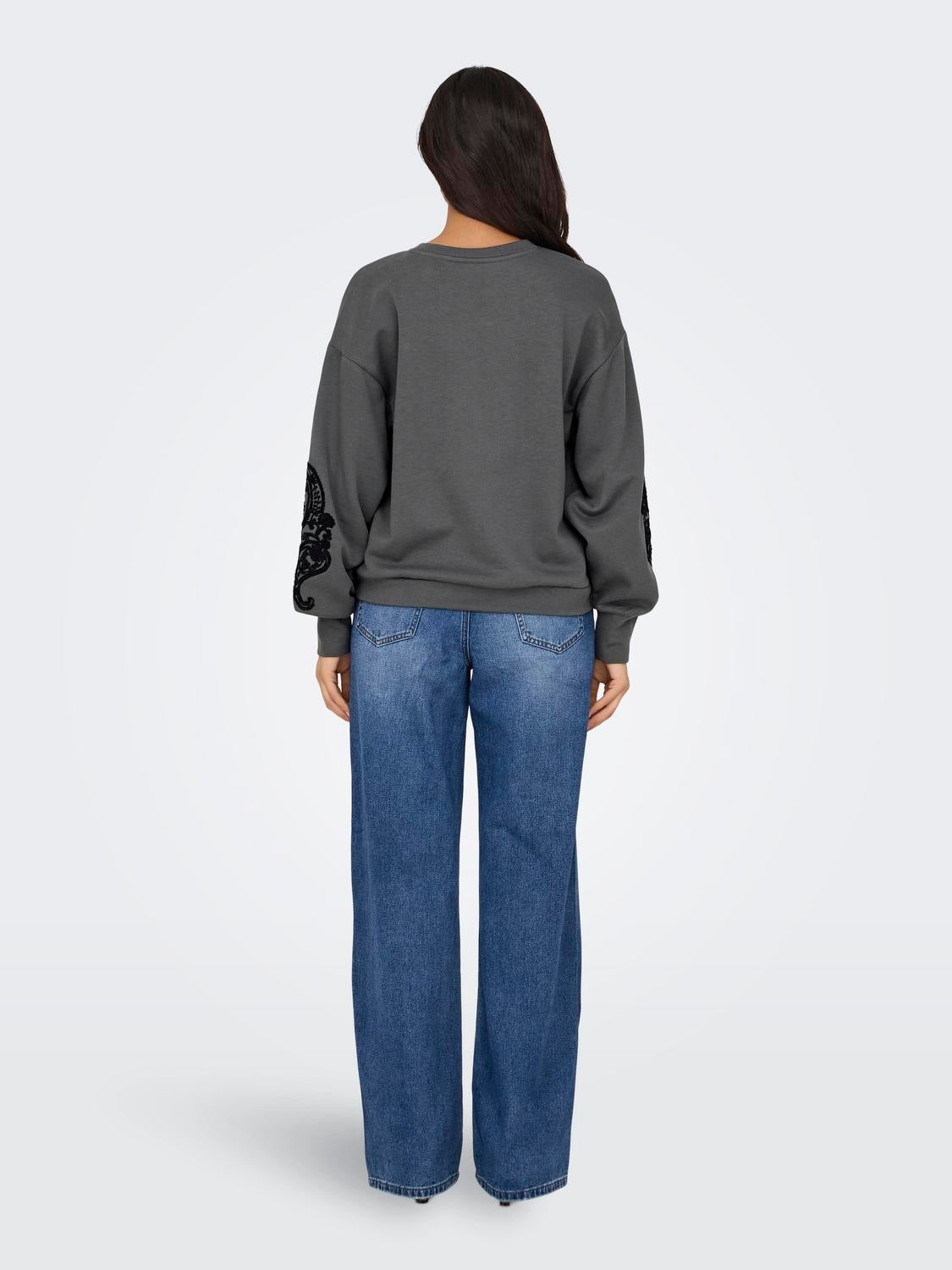 ONLEASTON Sweatshirt Magnet