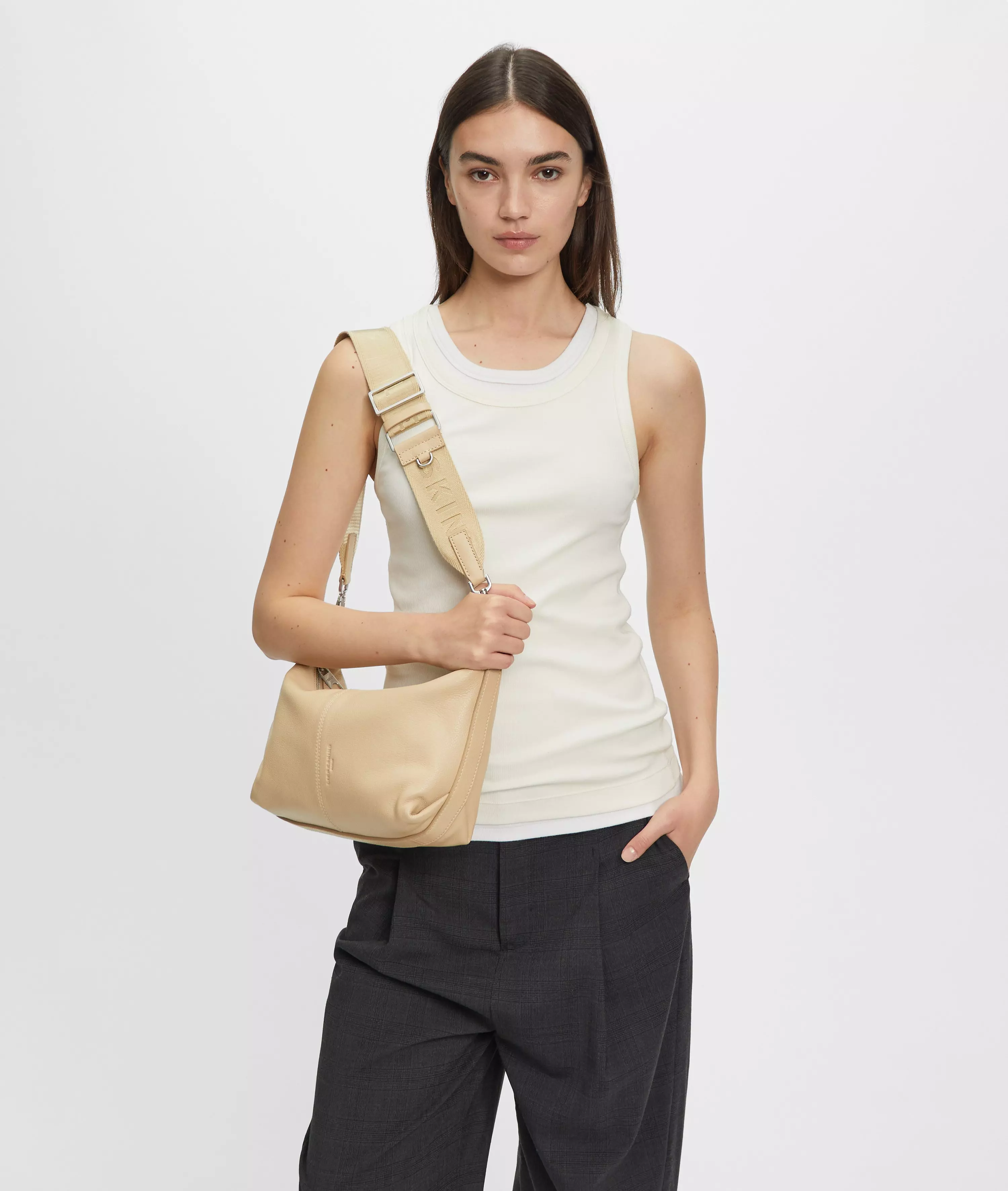 Paris Hobo S Handy shoulder bag made from cowhide