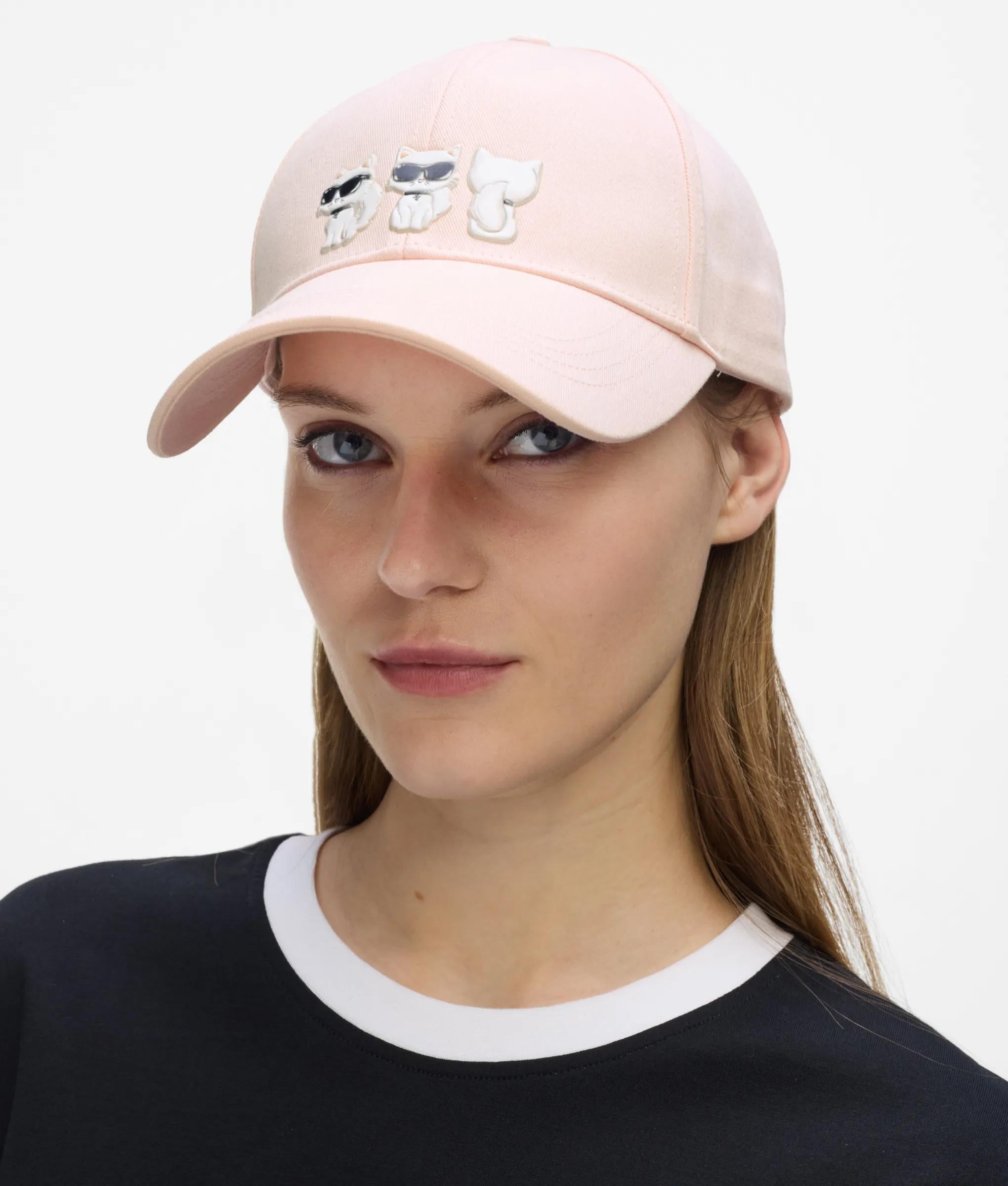 Ikon Choupette pet