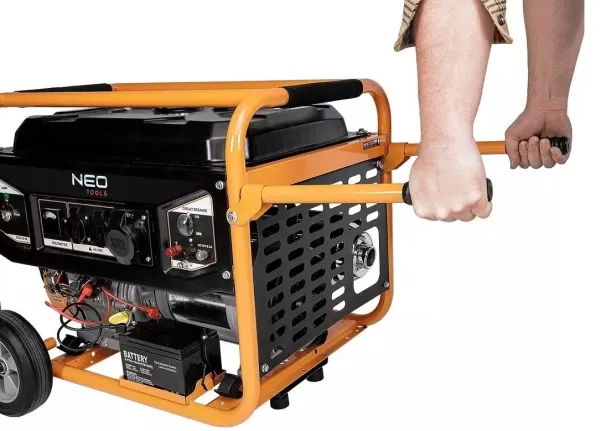 Generatorsæt 6,5 kW 12/230 NEO Tools