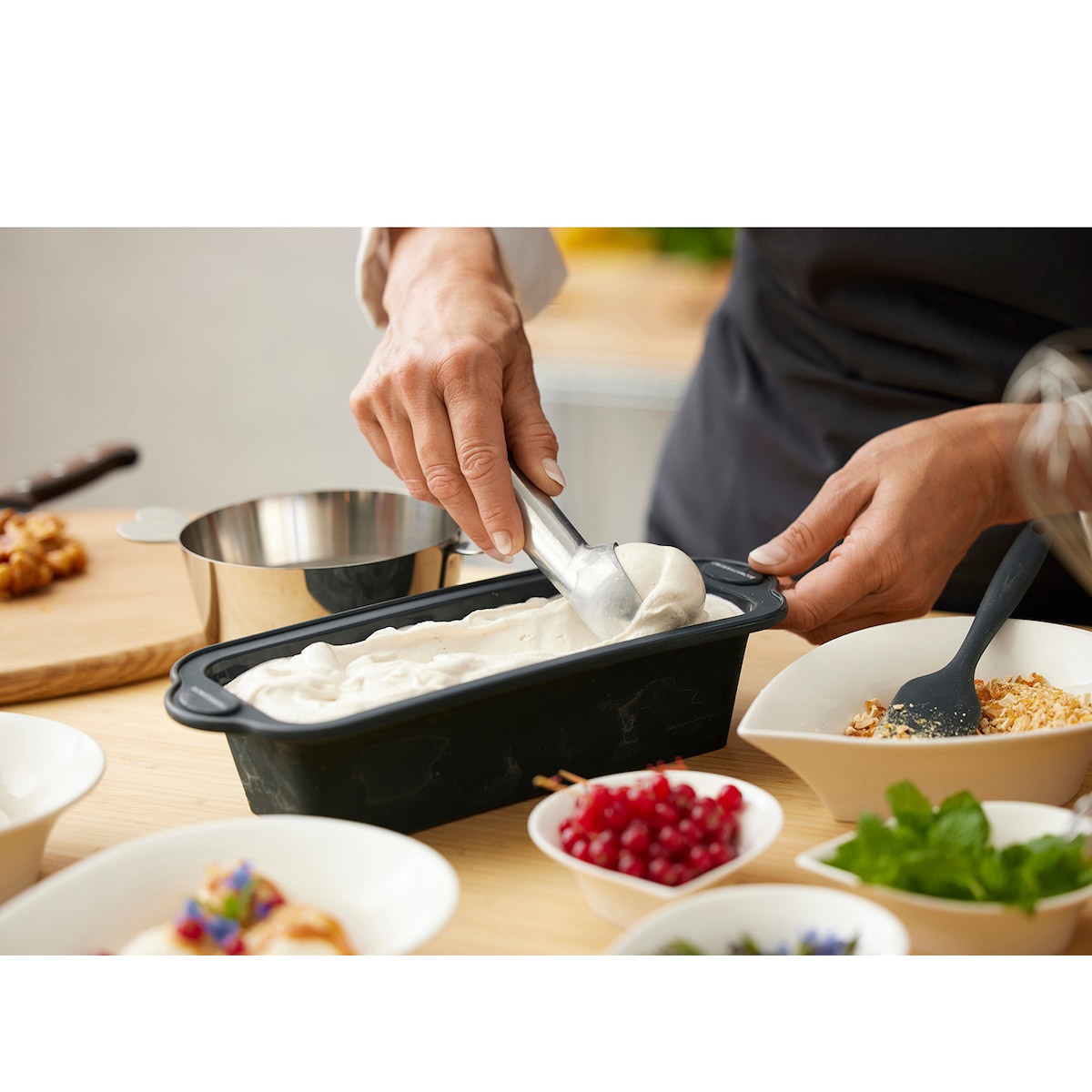 Blomsterbergs Charlotte bowl Dia. 14 cm 1 litre
