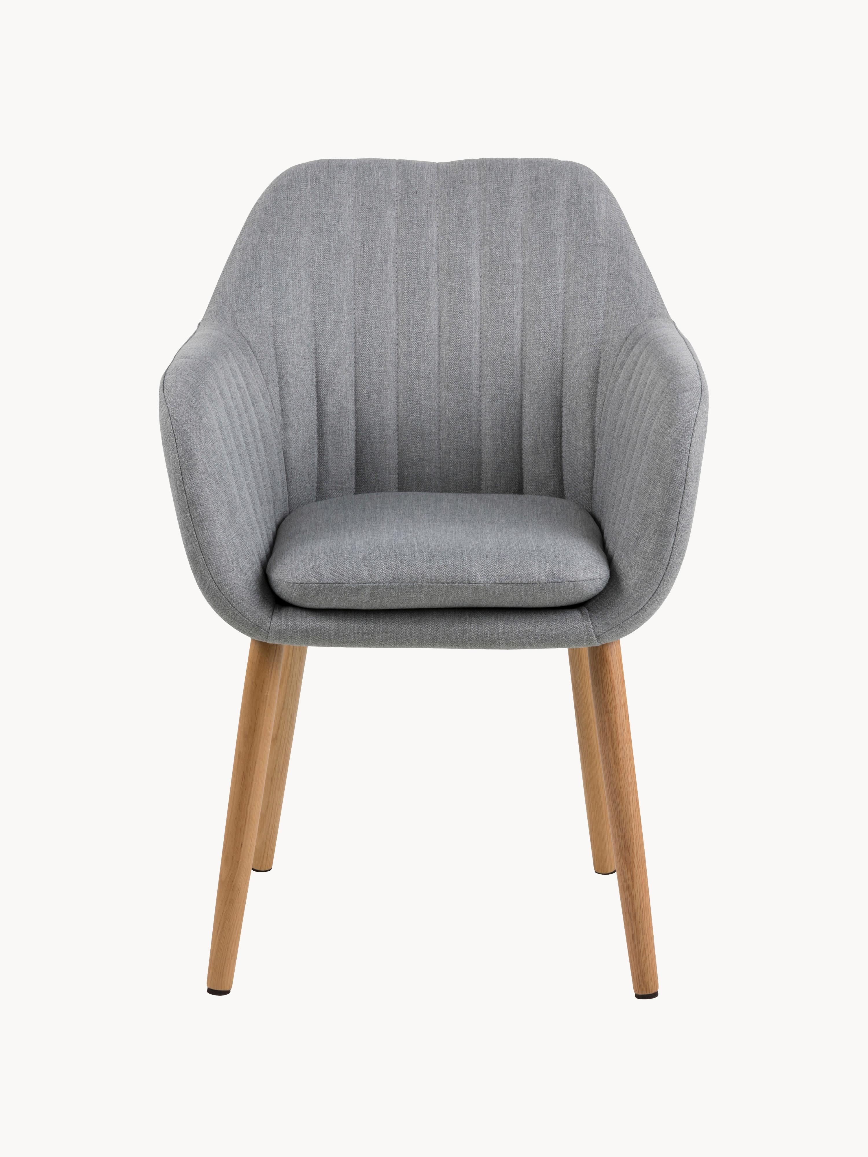 Armstoel Emilia met houten poten