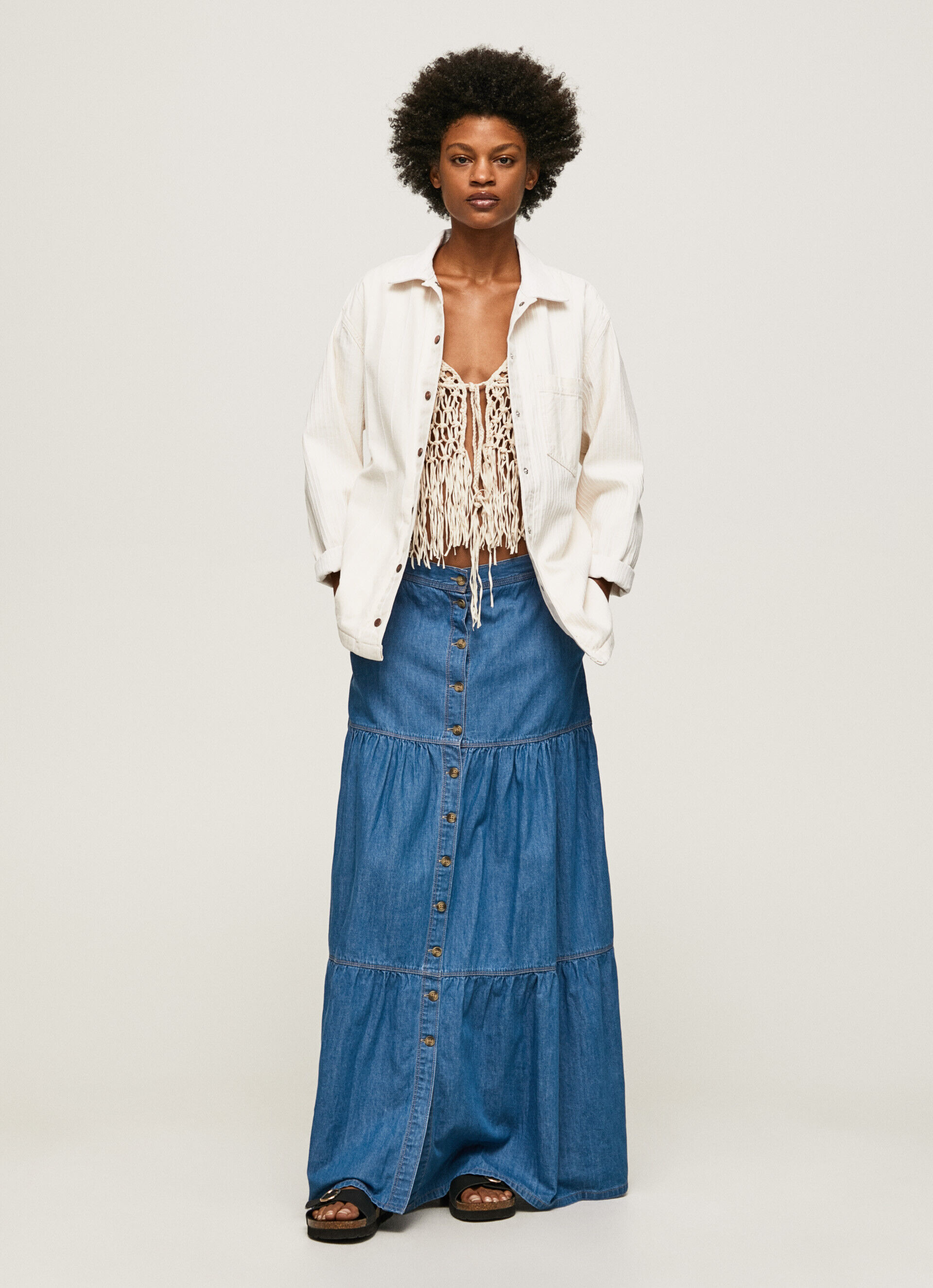 SOBREMODELA DE JEANS LISTRADA - jeans