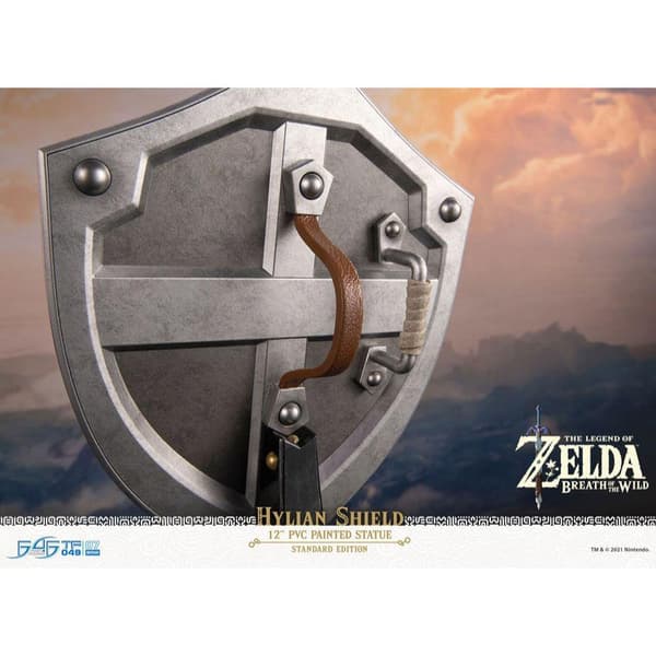 The Legend of Zelda Breath of the Wild Staty Hylian Shield (Standard Edition)