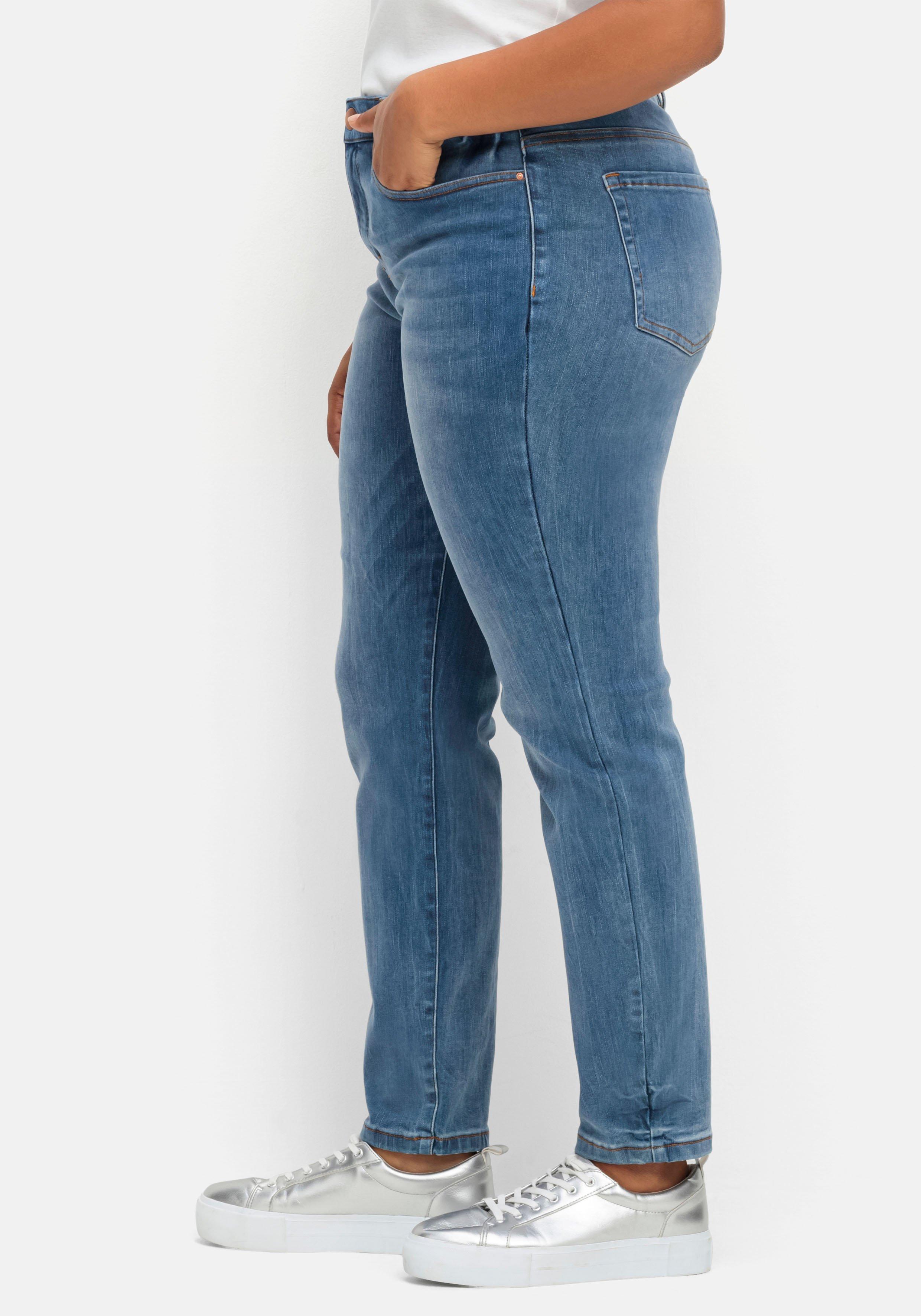 Skinny Stretch-Jeans mit Bodyforming-Effekt