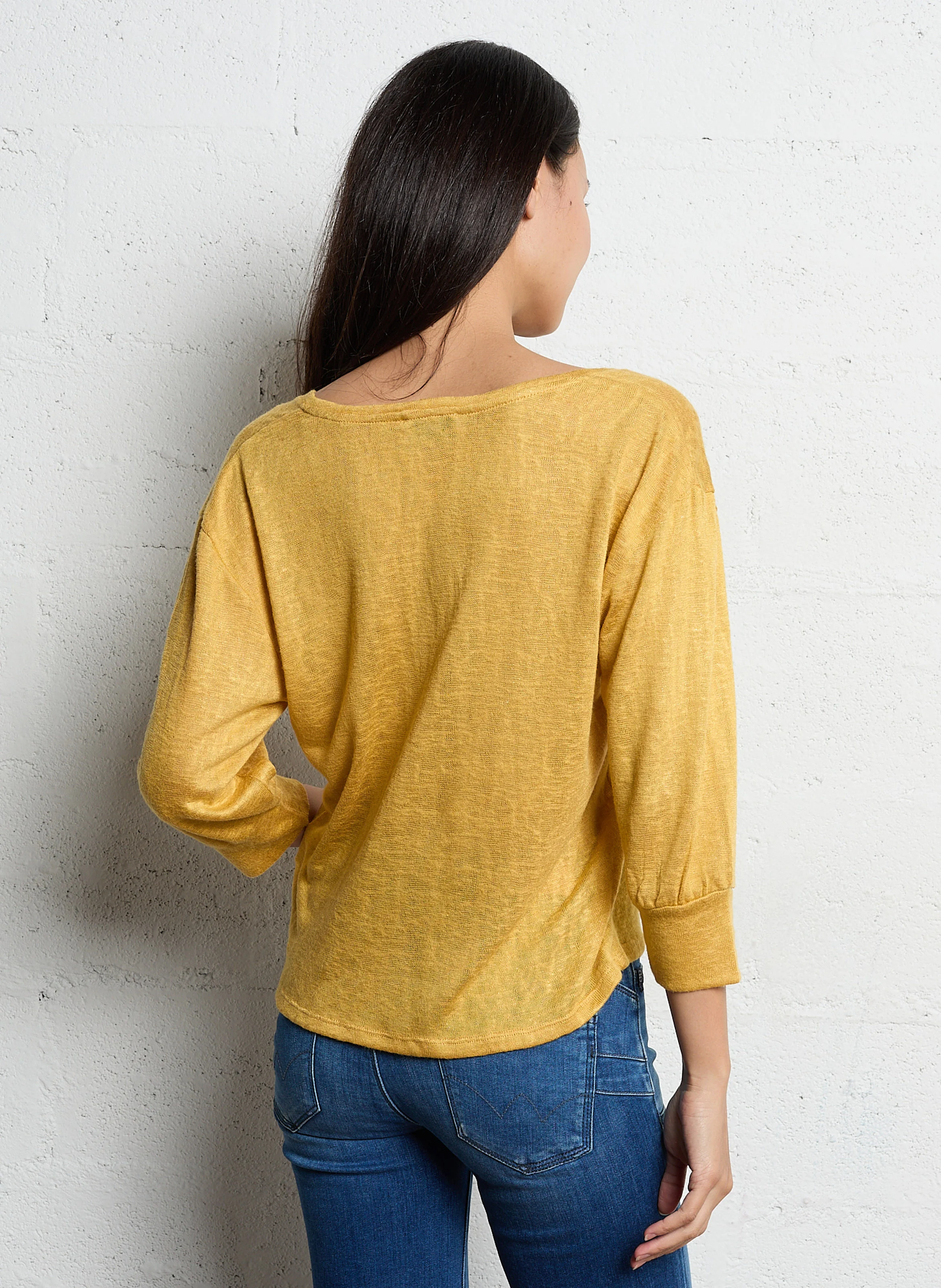 RONDAAN - Tee-shirt col V| Jaune