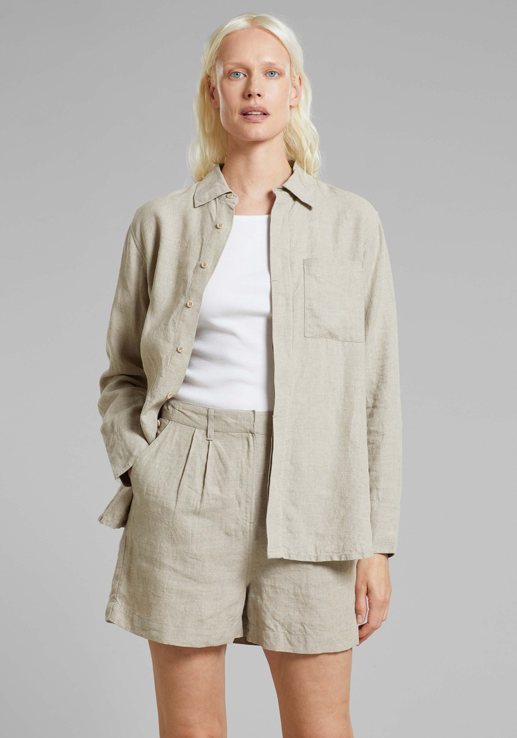Dedicated Shorts Djupvik Linen Ecru