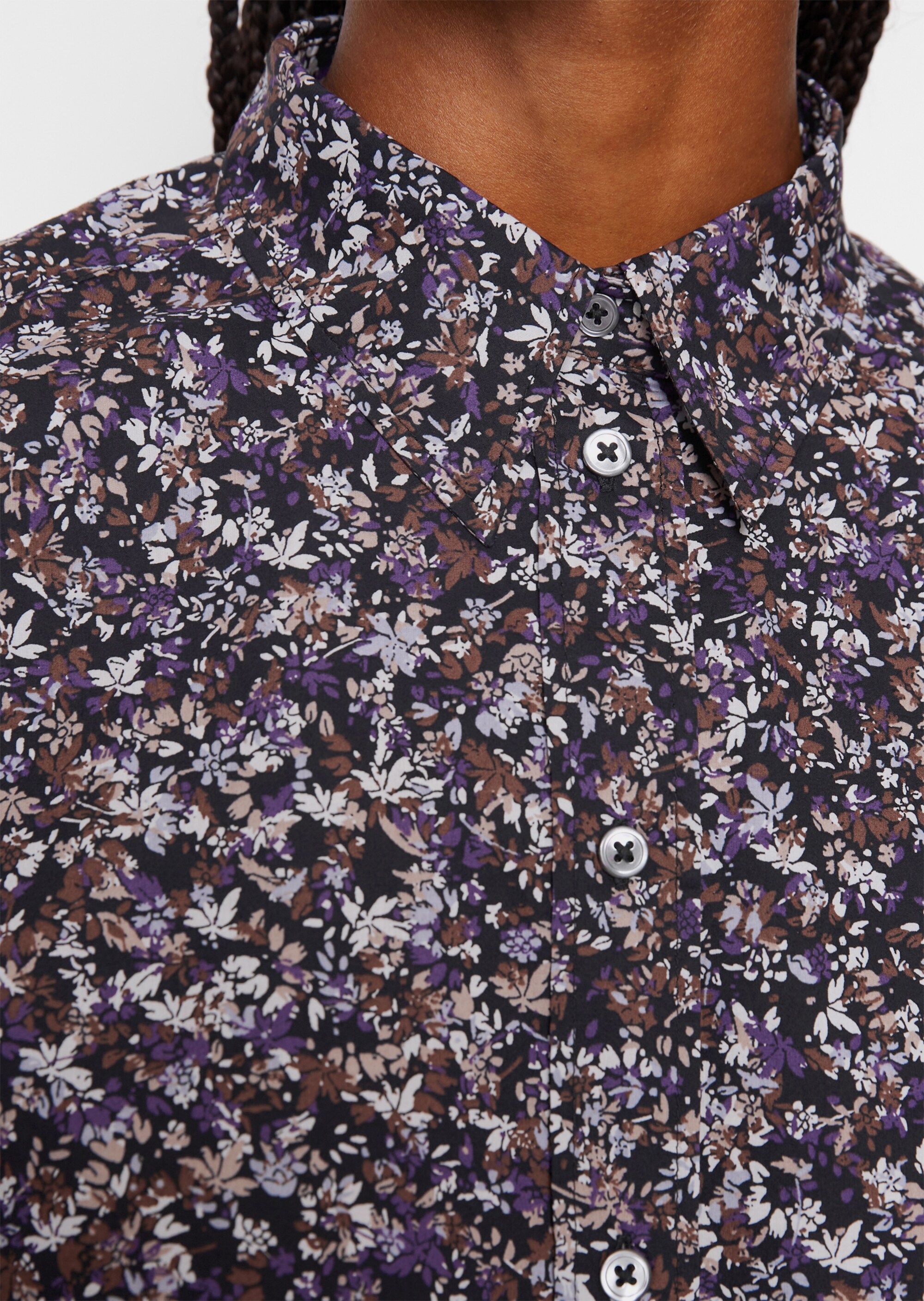 Ausgestellte Bluse mit Allover-Print aus Papertouch-Popeline