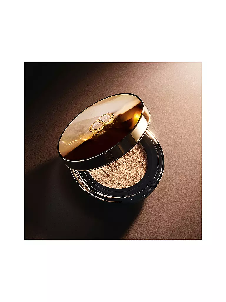 DIOR Dior Prestige Refill Cushion-Foundation – Le Cushion Teint de Rose ( 030 Beige Moyen ) camel