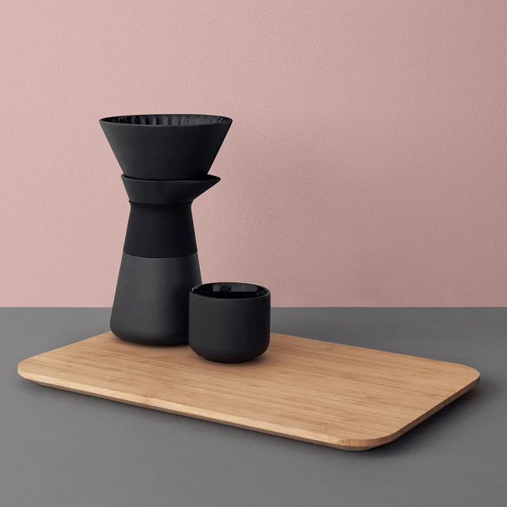 Stelton - Theo Thermo-Teebecher mit Untersetzer, 0,2 l, schwarz