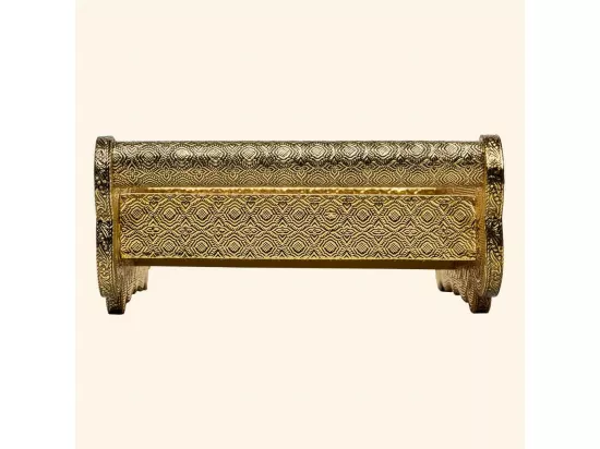Plateau en métal repoussé doré 25x13x6h