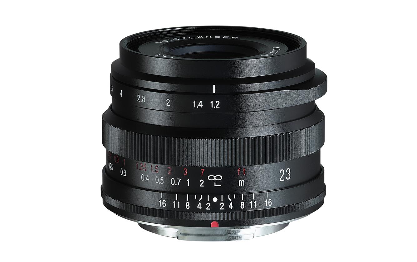 Festbrennweite 23mm F/1.2 Nokton – Fujifilm X-Mount<br>Kompaktes 35-mm-Äquivalentobjektiv für X-Mount