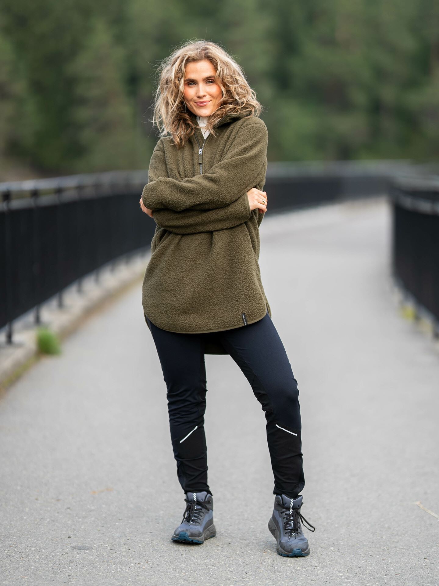 Mellow Ivy Hoodie