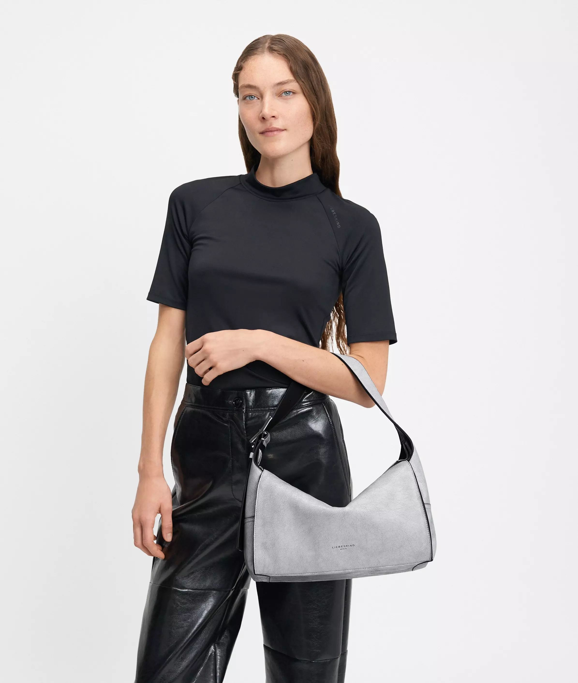 Lou Hobo M Spacious leather hobo bag with breaking effect