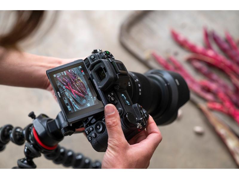 Nikon Festbrennweite NIKKOR Z MC 105mm F/2.8 VR S – Nikon Z Professionelles Makroobjektiv mit mittlerer Telebrennweite