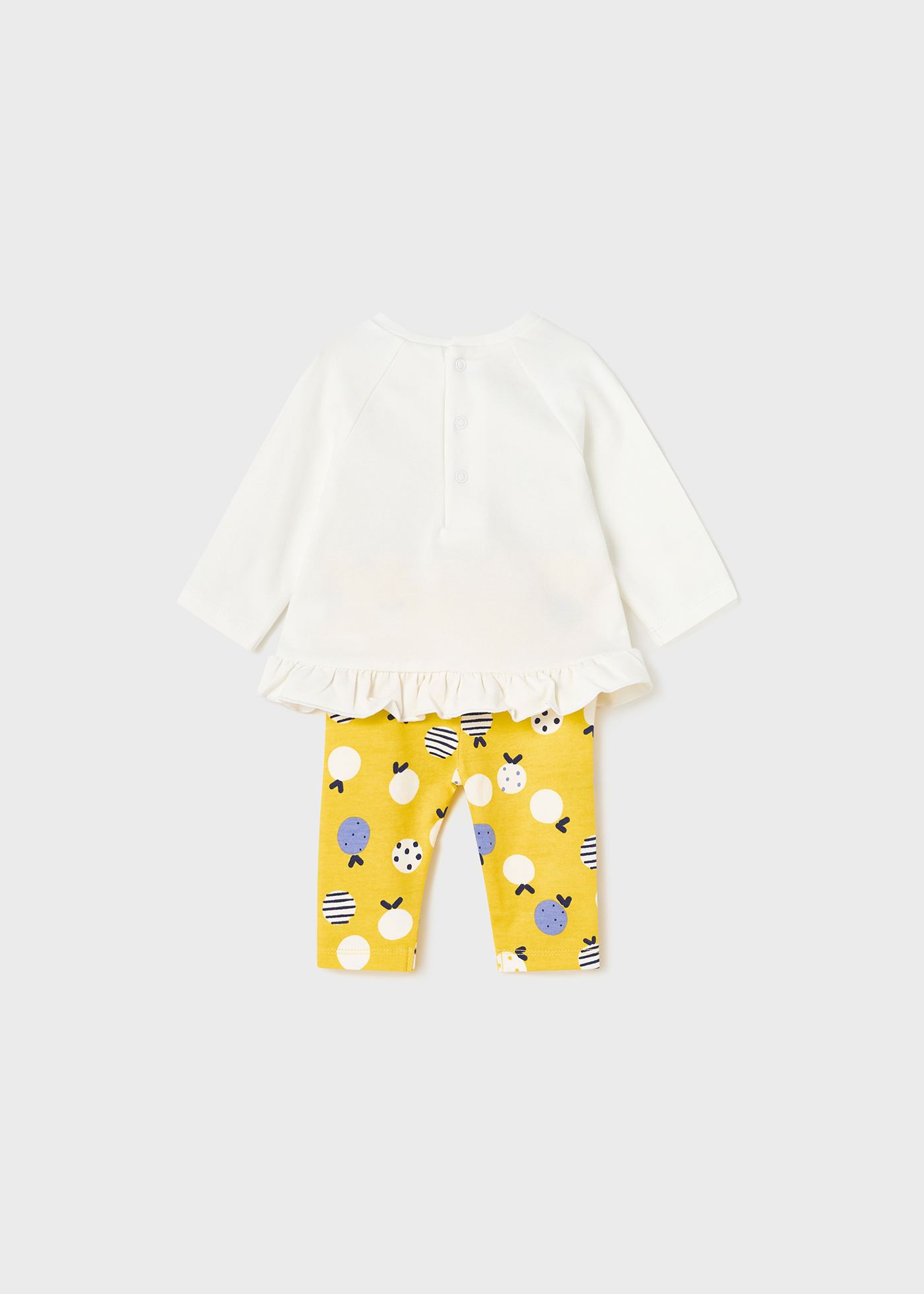 Conjunto de 4 peças em algodão sustentável para recém-nascidos.