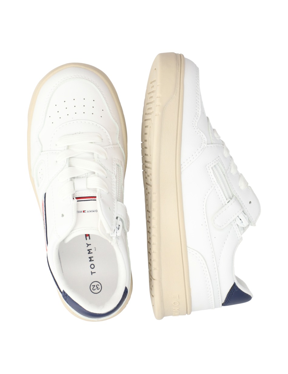 STRIPES LOW CUT LACE-UP SNEAKER