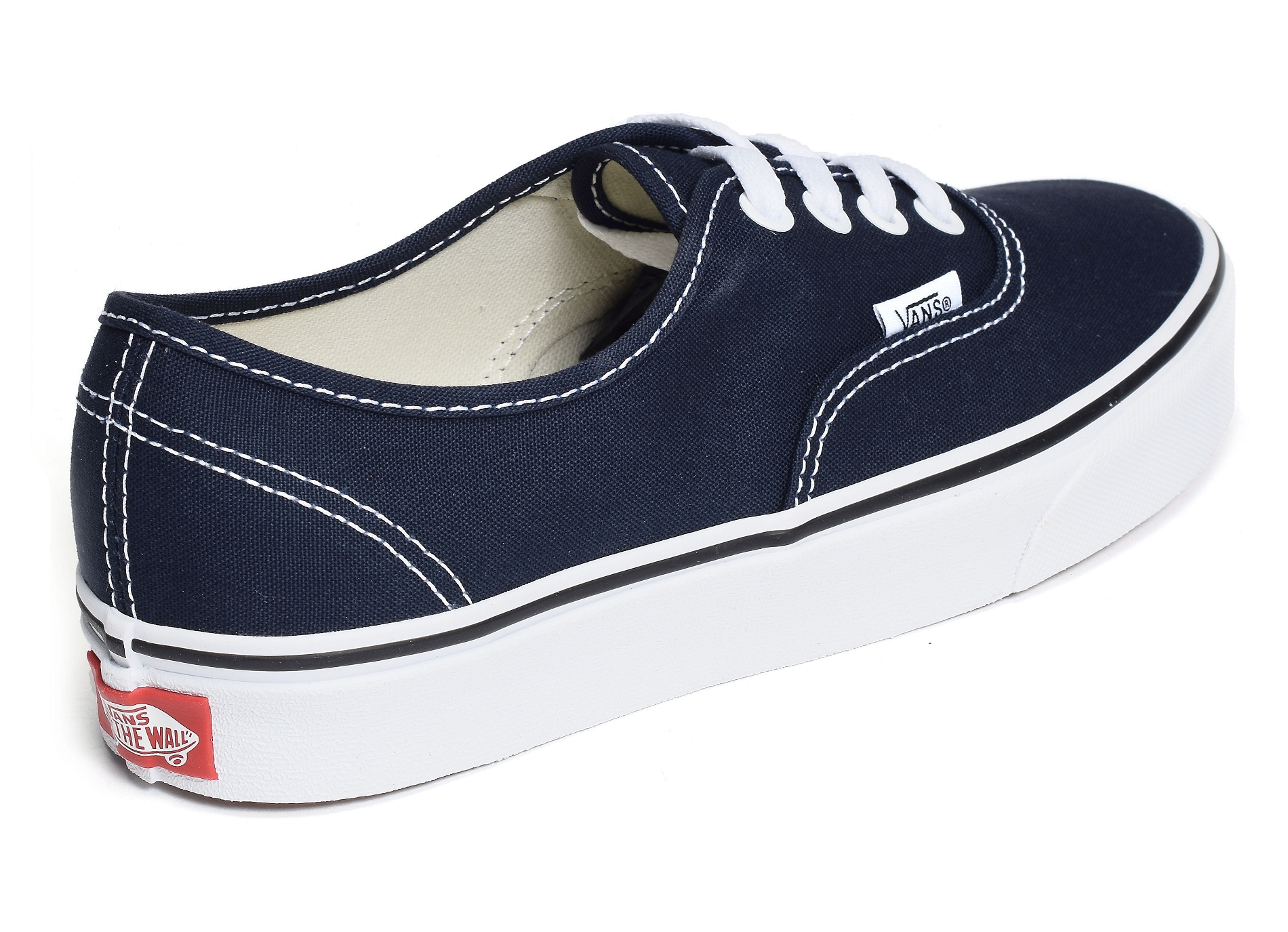 Ua  authentic marine