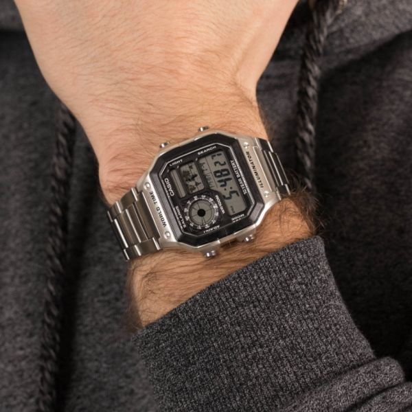 Casio Relógio Prateado/Preto - AE-1200WHD-1A