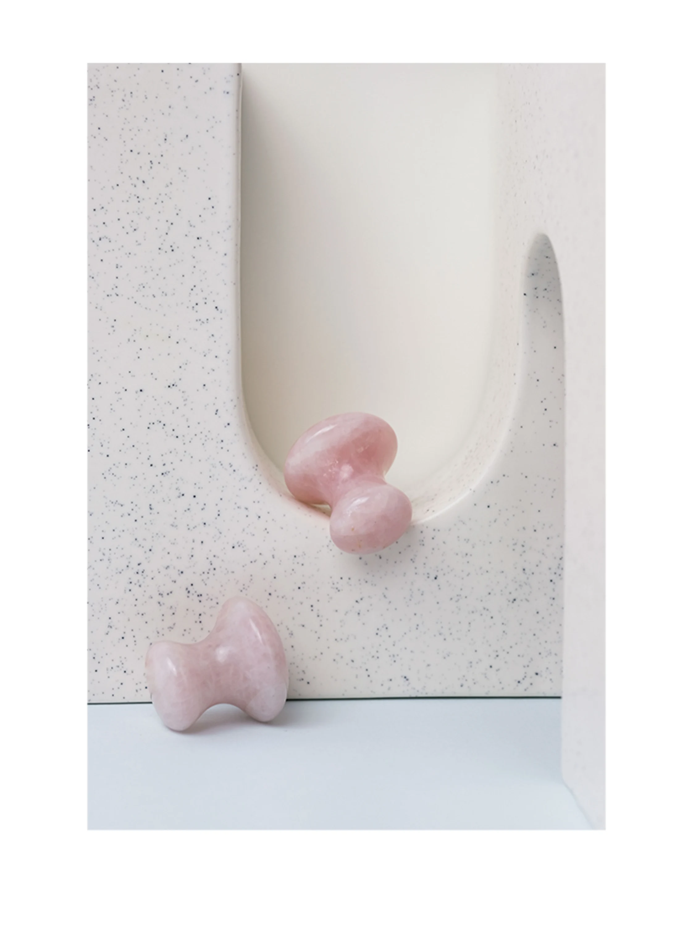 SPIRITYOUAL MUSHROOM DUO ROSE QUARTZ GUA SHA