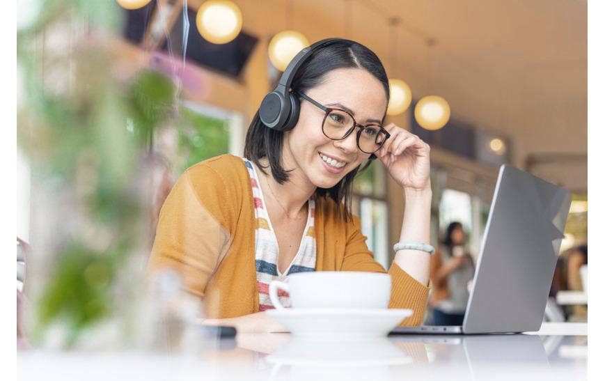 Headset 730 Duo Carbon, USB-A, inkl. Ladestation<br>Premium Bluetooth-Headset für im Geschäft, im Büro und unterwegs