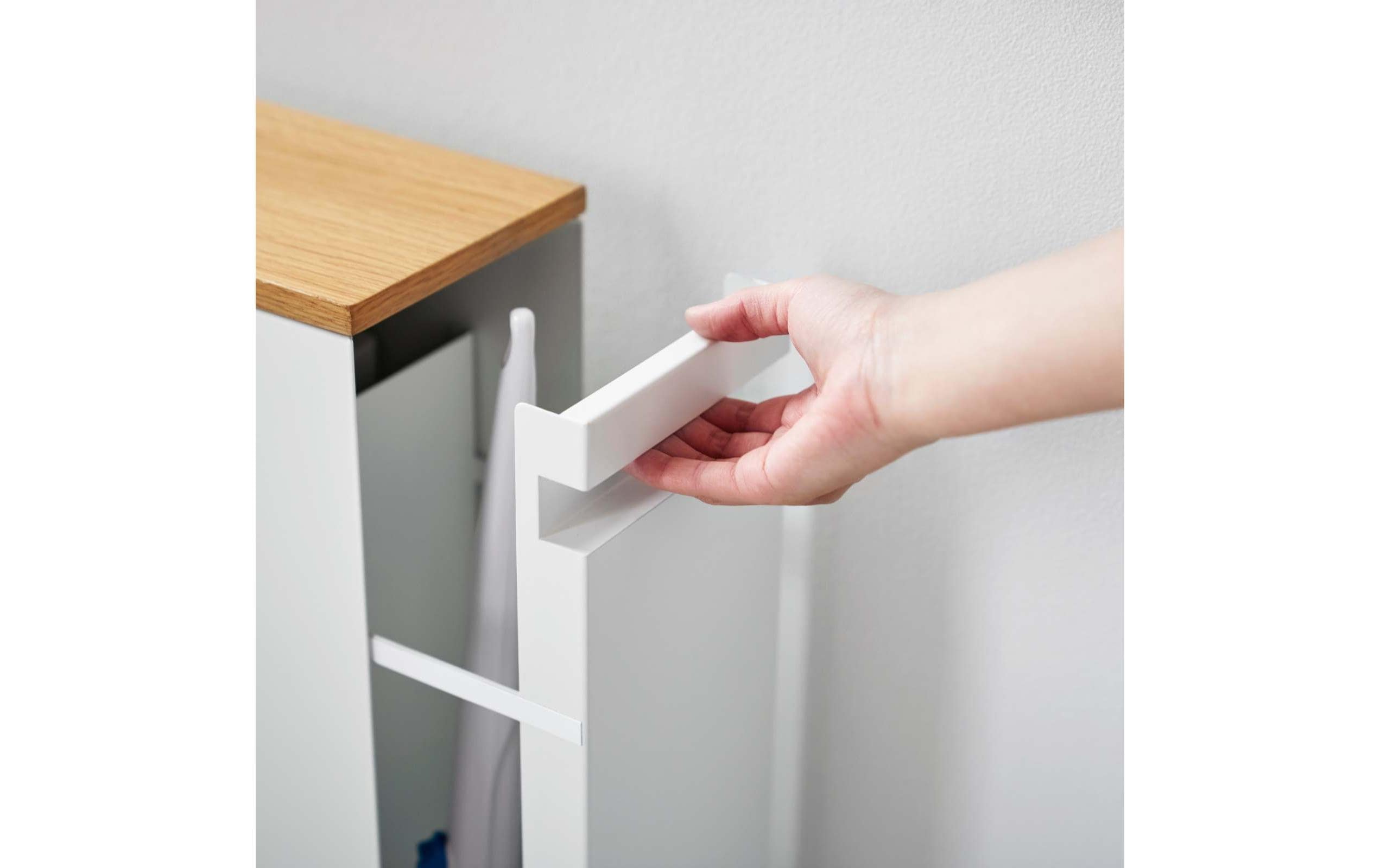 Badezimmerregal Tower 56 x 55 cm, Weiss<br>Auszieh-Regal mit Holzablage