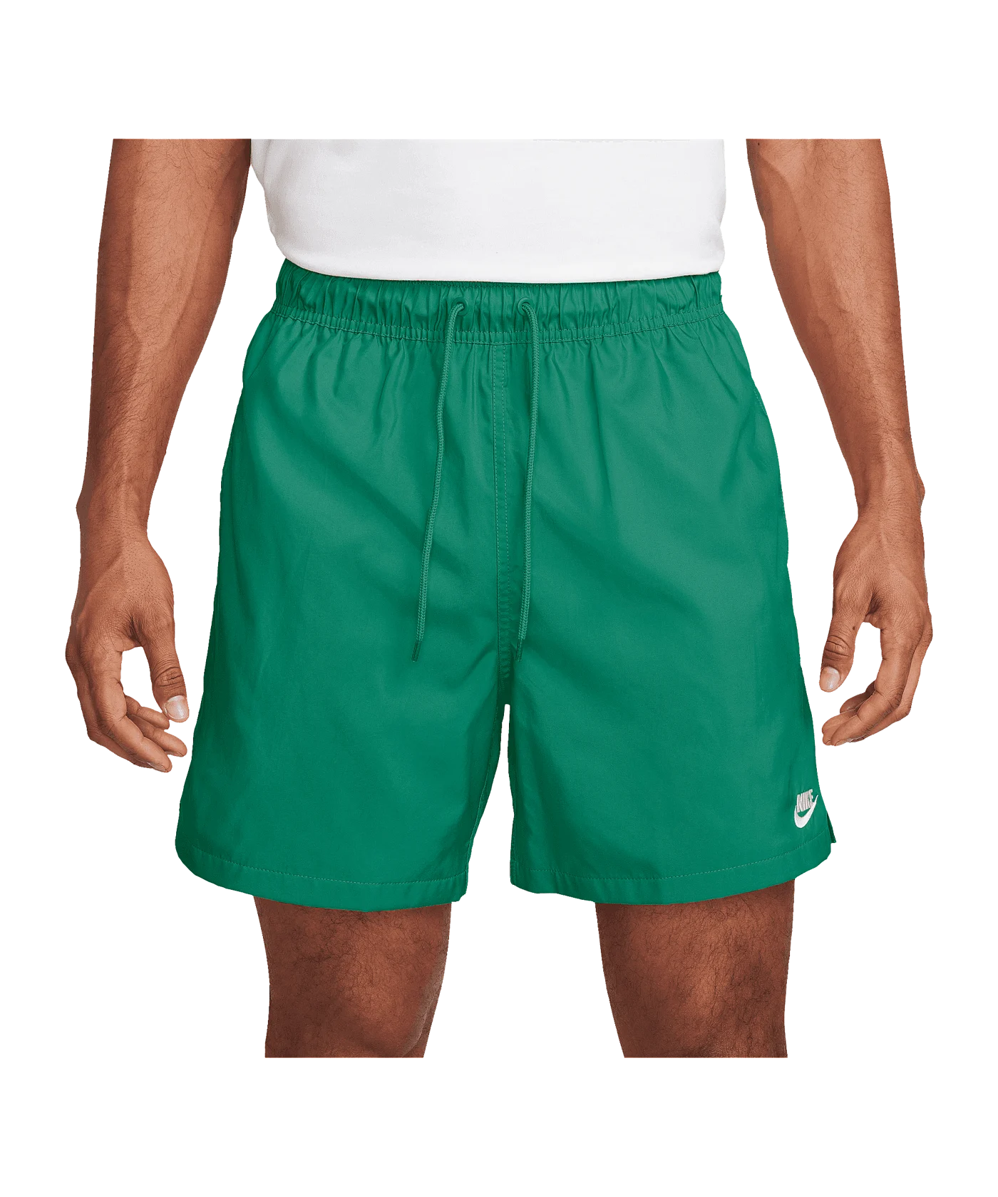 Nike Club Woven Flow Short Grün F365
